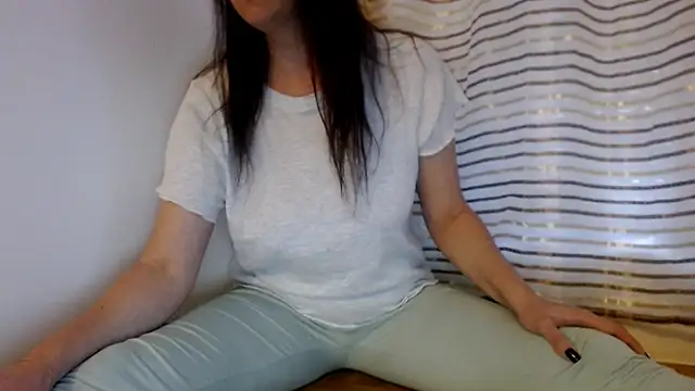 Snapshot of SofiaLenis chatting on 07-17-26, 01:19 SofiaLenis online show from 07-17-26, 01:19