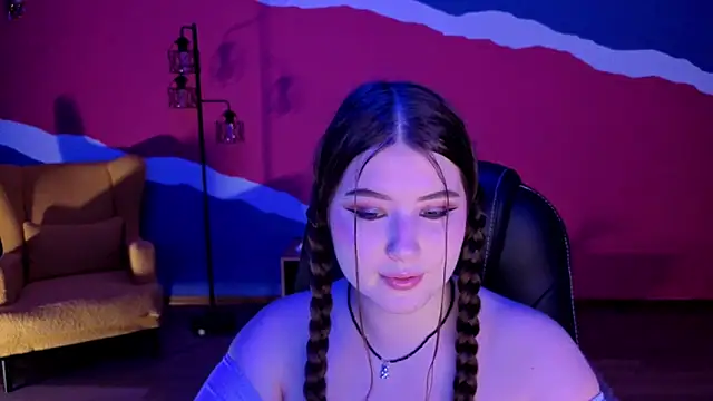 NicoleFoxery online show from 09-20-25, 06:24