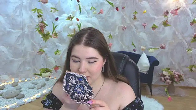 NicoleFoxery online show from 03-19-26, 08:20