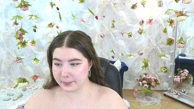 NicoleFoxery online show from 03-08-26, 06:22