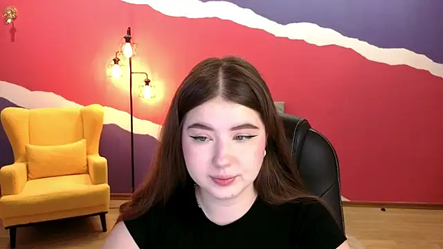 NicoleFoxery online show from 11-21-25, 06:18