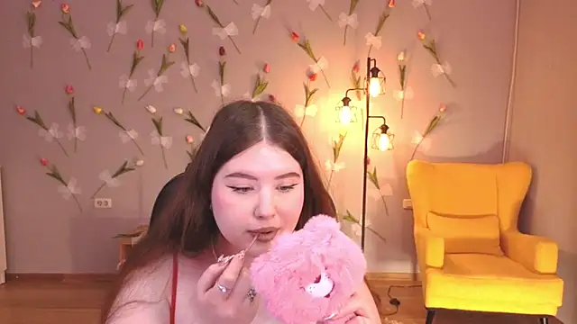 NicoleFoxery online show from 05-06-26, 04:27