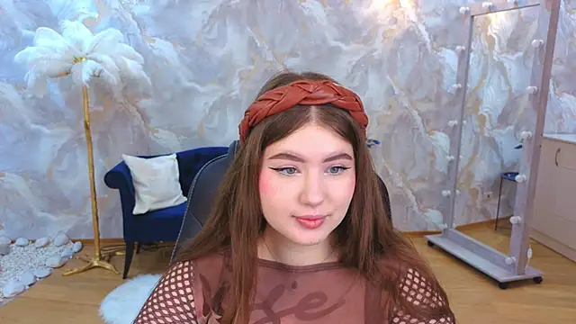 NicoleFoxery online show from 11-15-25, 06:23