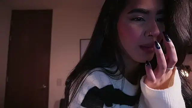 Snapshot of Isabella_dior chatting on 04-27-26, 02:26 Isabella dior online show from 04-27-26, 02:26