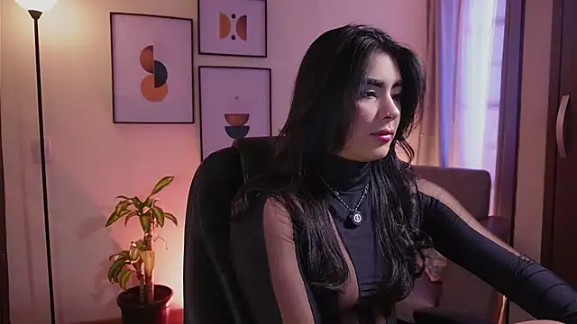 Snapshot of Isabella_dior chatting on 03-22-25, 09:53 Isabella dior online show from 03-22-25, 09:53
