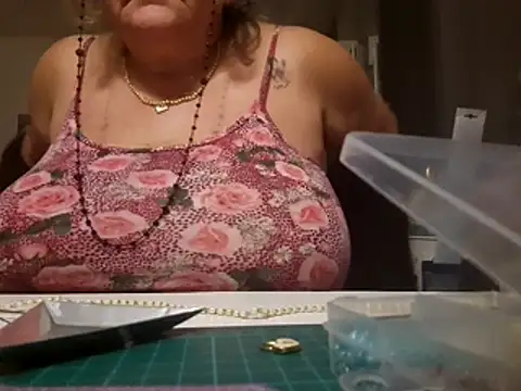 INFINITY110570 online show from 04-22-26, 08:04