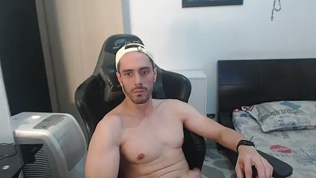 samuelgarcia  online show from 03-18-25, 08:39