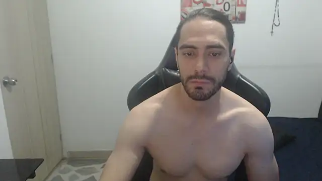 samuelgarcia  online show from 01-12-26, 09:27