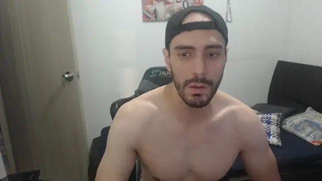 samuelgarcia  online show from 09-10-25, 07:18