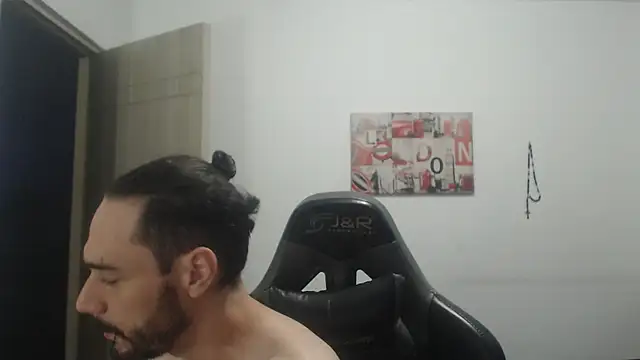 samuelgarcia  online show from 12-17-25, 07:46