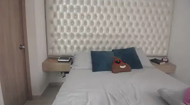 michell fun23 online show from 03-17-25, 05:49