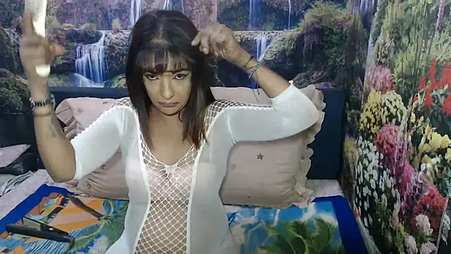 Snapshot of indianaqua chatting on 03-28-26, 03:18 indianaqua online show from 03-28-26, 03:18