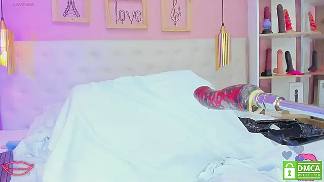 leylla  online show from 03-22-26, 12:29