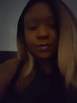 Snapshot of 6lue6a6y69 chatting on 12-22-25, 10:48 6lue6a6y69 online show from 12-22-25, 10:48