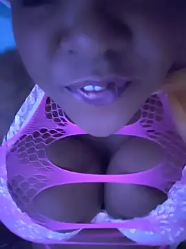 6lue6a6y69 online show from 04-04-26, 08:54