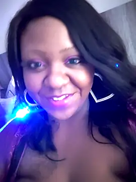 Snapshot of 6lue6a6y69 chatting on 02-15-25, 10:33 6lue6a6y69 online show from 02-15-25, 10:33