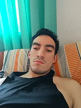 TommyMomentum online show from 12-21-25, 10:54