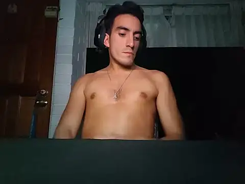 TommyMomentum online show from 03-17-26, 04:37