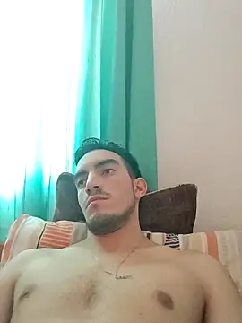 TommyMomentum online show from 11-30-25, 05:14