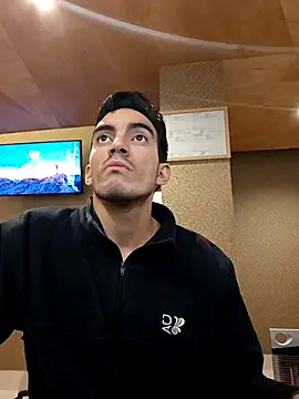 TommyMomentum online show from 04-19-26, 05:41