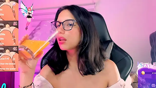 Luniverse online show from 01-12-25, 11:36