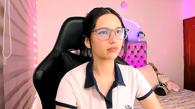 Luniverse online show from 12-02-25, 08:32