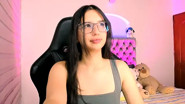 Luniverse online show from 11-27-25, 10:32