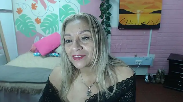 ZAMANTHA online show from 04-15-26, 04:11