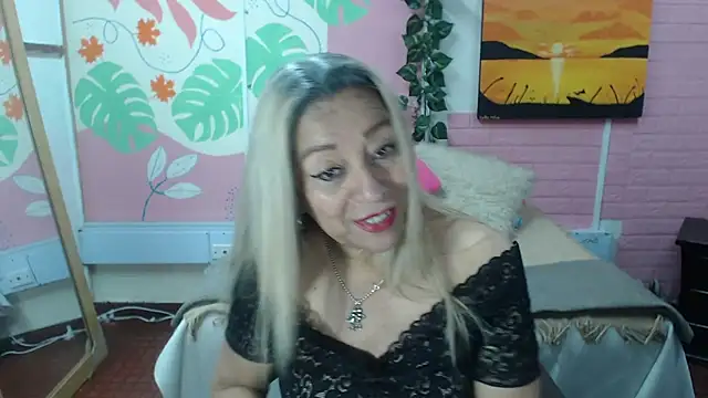 Snapshot of ZAMANTHA chatting on 10-14-25, 03:34 ZAMANTHA online show from 10-14-25, 03:34
