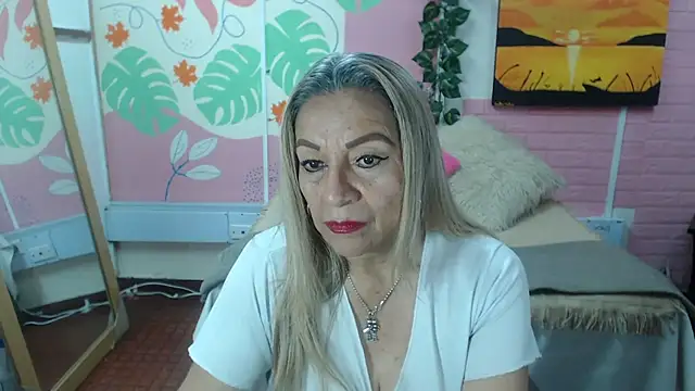 Snapshot of ZAMANTHA chatting on 10-15-25, 03:42 ZAMANTHA online show from 10-15-25, 03:42