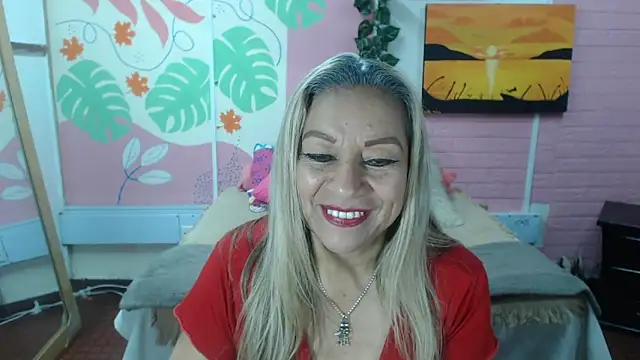 Snapshot of ZAMANTHA chatting on 10-11-25, 03:57 ZAMANTHA online show from 10-11-25, 03:57