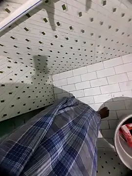 tz143143 online show from 03-19-25, 07:49