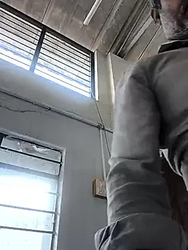 tz143143 online show from 01-08-26, 10:43