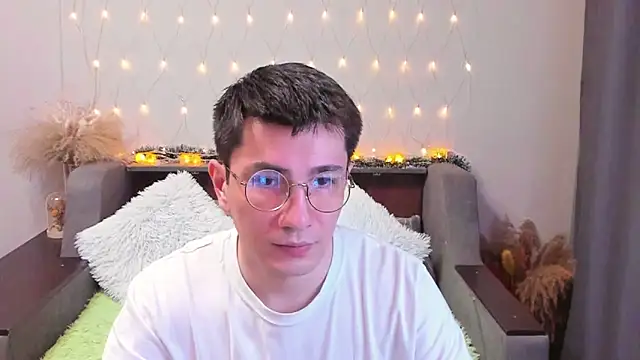 Yumi steve online show from 01-11-25, 10:07