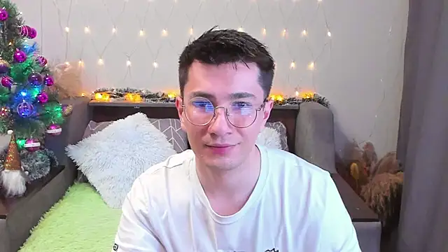 Yumi steve online show from 12-30-24, 07:11