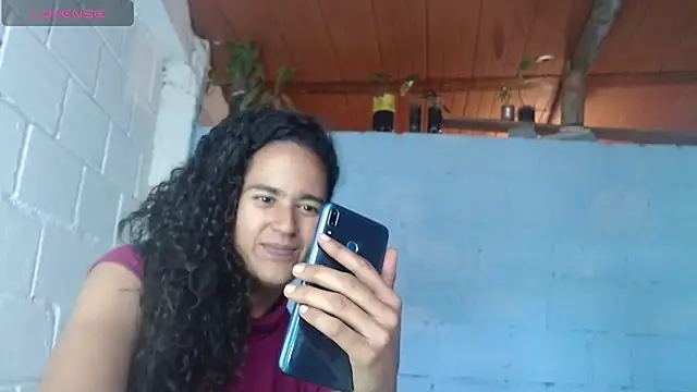 Snapshot of jasminne_ chatting on 10-04-25, 06:09 jasminne online show from 10-04-25, 06:09