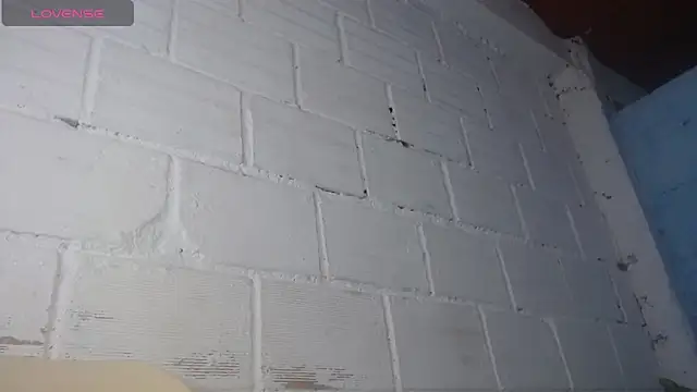 jasminne  online show from 10-26-25, 05:46