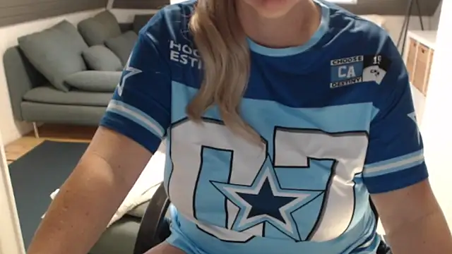 KimMitchelli online show from 12-16-25, 10:08