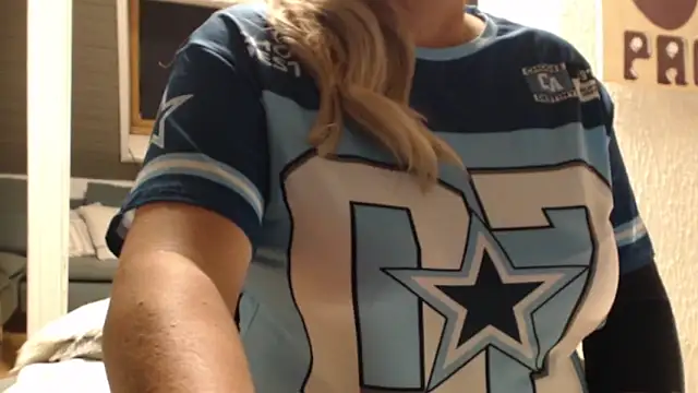 KimMitchelli online show from 11-03-25, 06:33