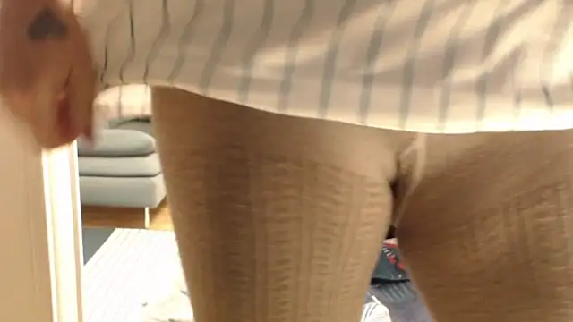 KimMitchelli online show from 10-13-25, 10:17