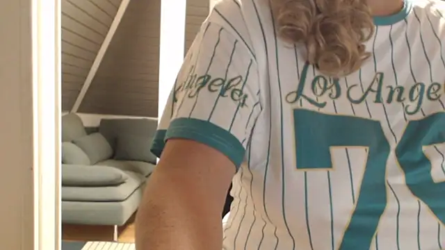 KimMitchelli online show from 10-14-25, 05:30