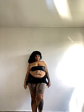PrincessLauren420 online show from 09-28-25, 02:13