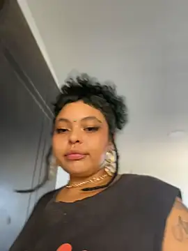 PrincessLauren420 online show from 05-07-26, 04:43