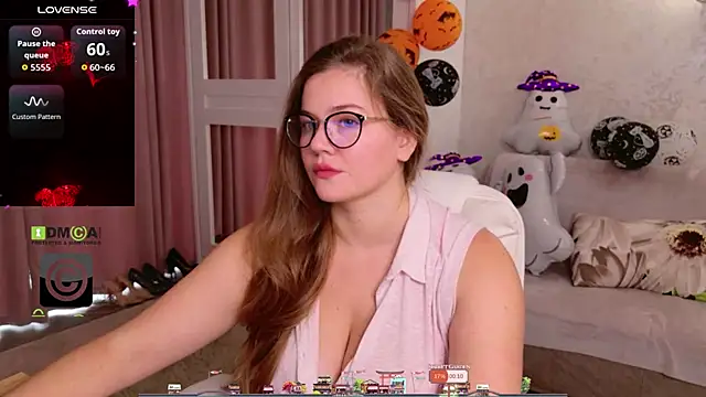 KellyKleine online show from 11-03-25, 09:57