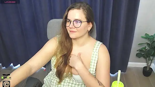 KellyKleine online show from 03-13-25, 02:01