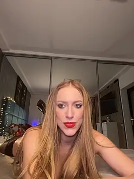 RockQueen A online show from 12-16-25, 05:11