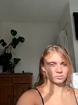 jessieamy online show from 10-21-25, 01:21