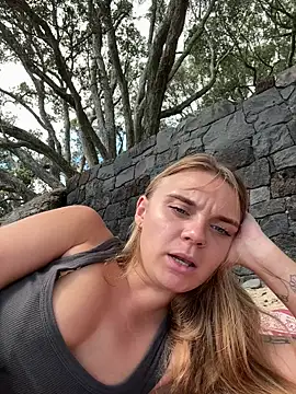 jessieamy online show from 11-10-25, 09:31