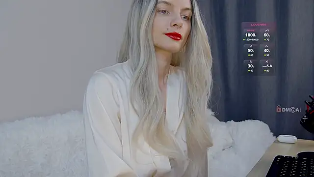 Snapshot of Goddessex chatting on 02-14-25, 02:23 Goddessex online show from 02-14-25, 02:23