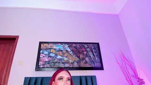 Snapshot of JupiteFox chatting on 02-07-26, 12:51 JupiteFox online show from 02-07-26, 12:51